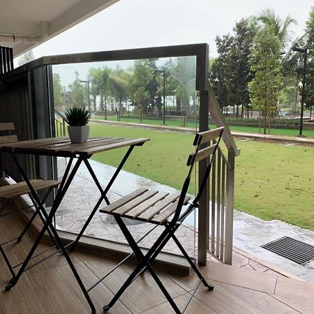 Timur Bay Groundfloor Pool & Seaview Kuantan Exteriér fotografie