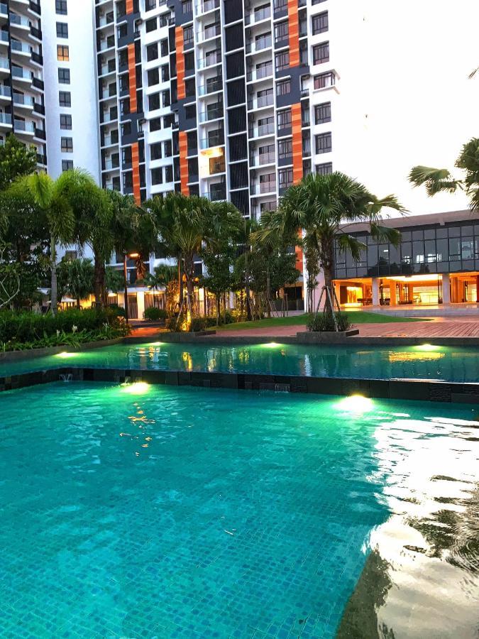 Timur Bay Groundfloor Pool & Seaview Kuantan Exteriér fotografie
